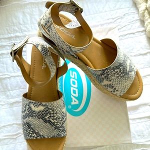 Beige Python shoes, worn twice.